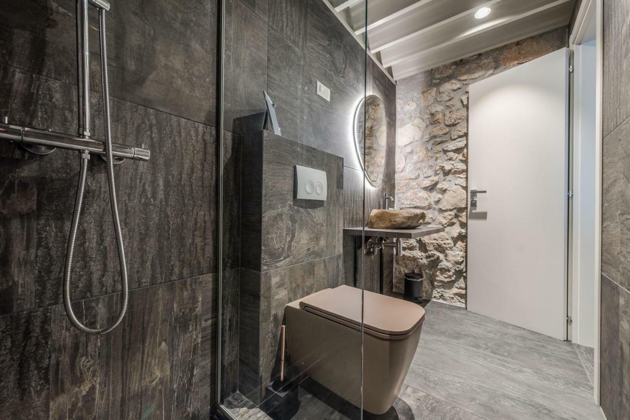 Appartamento Alma Lofts Zara Esterno foto