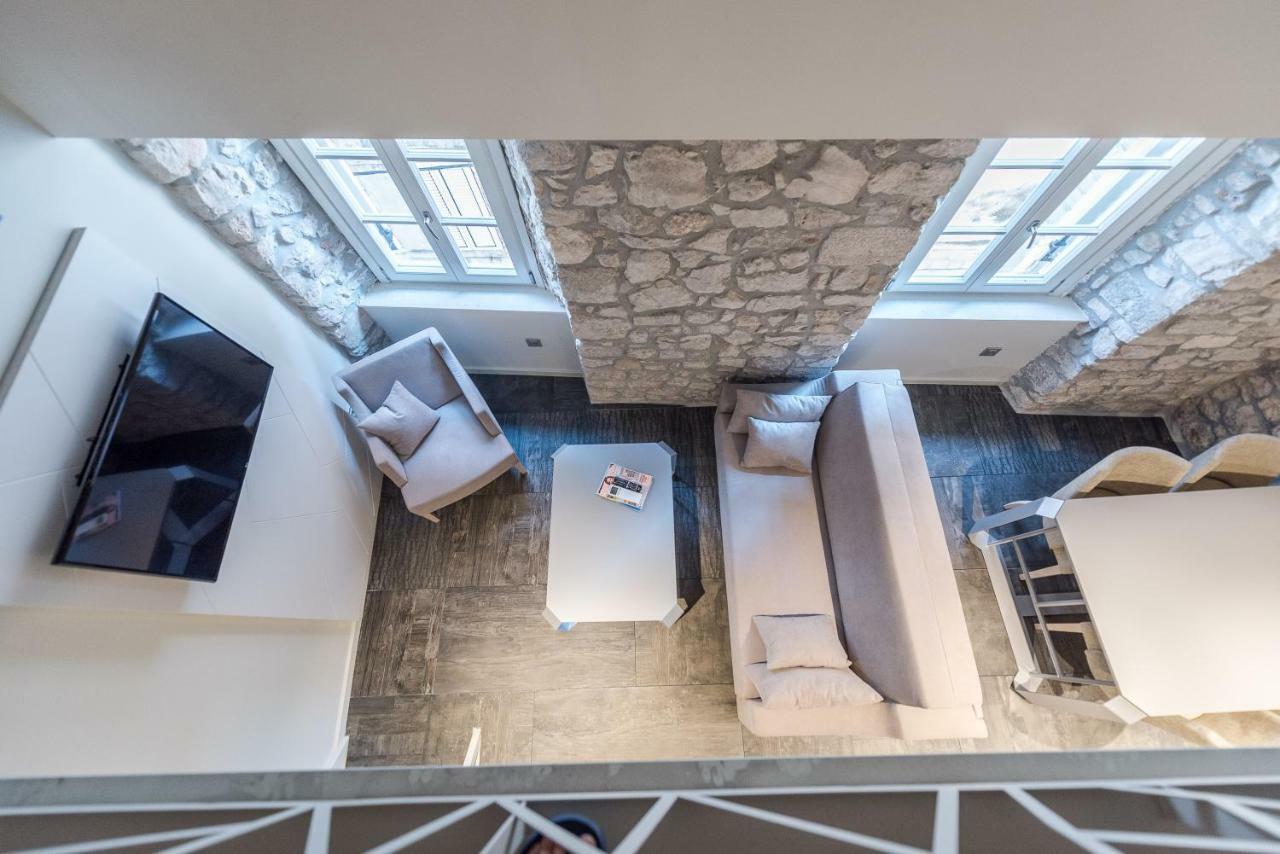 Appartamento Alma Lofts Zara Esterno foto