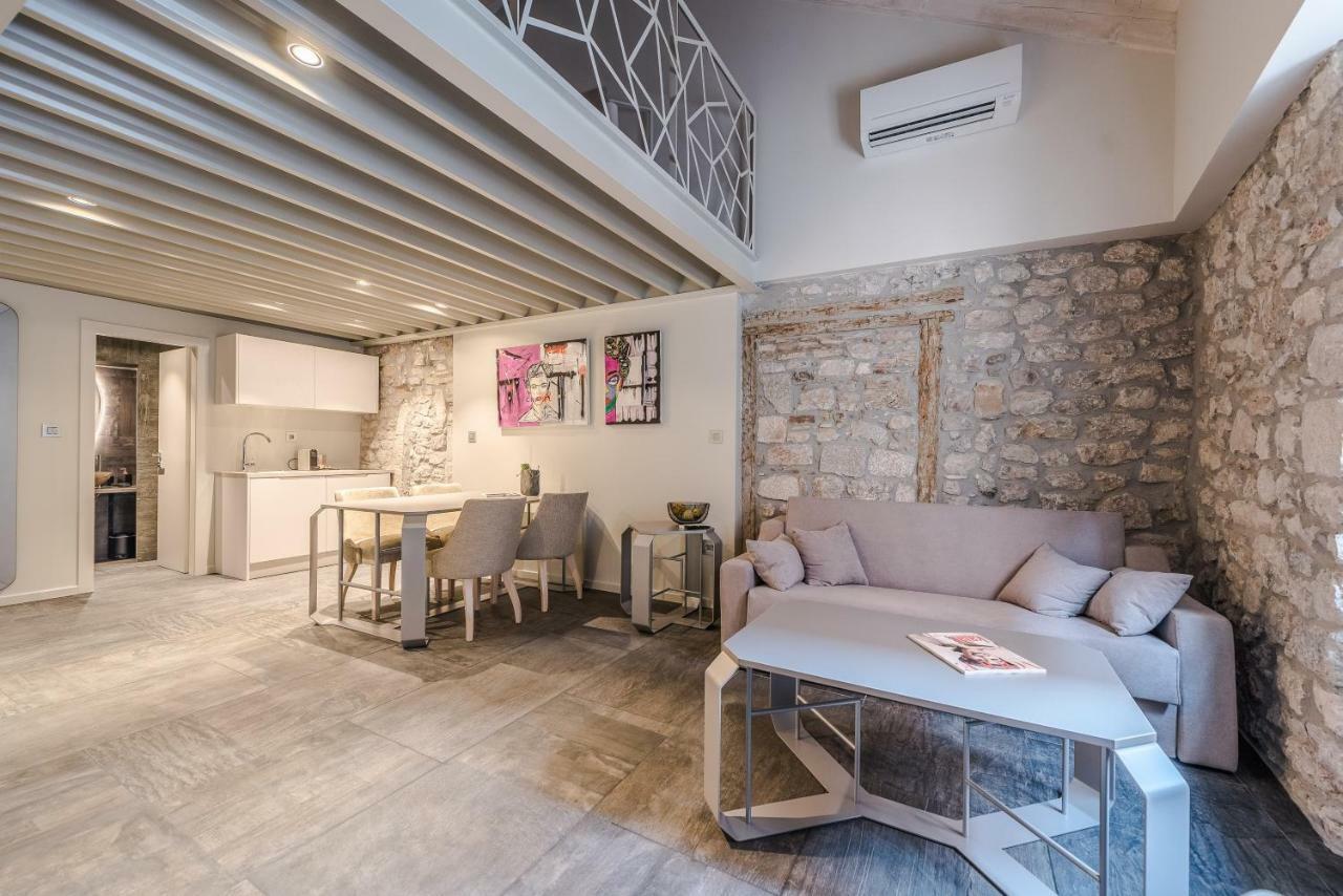Appartamento Alma Lofts Zara Esterno foto